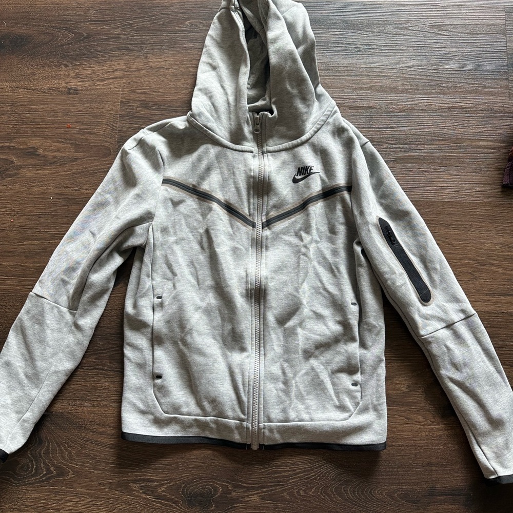 Nike Heather Gray Full-Zip Hoodie
